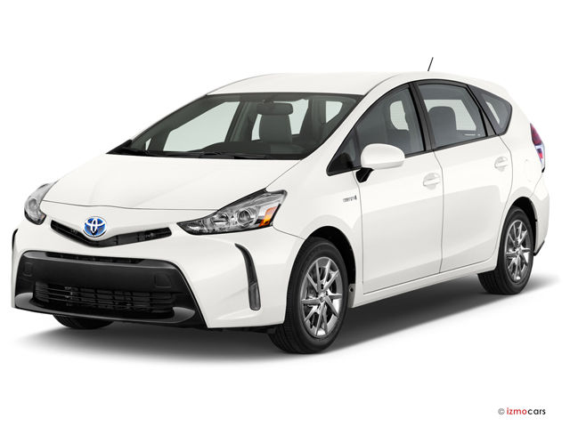 2017_toyota_prius_v_angularfront